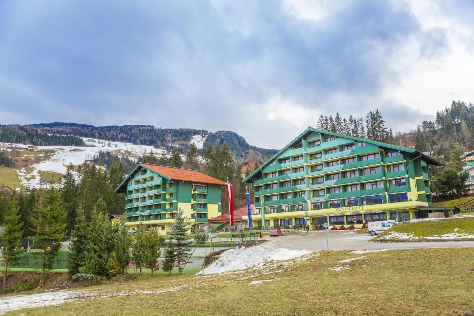 Alpine Club Aparthotel Schladming Exterior photo